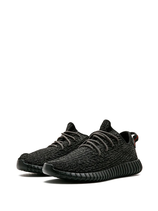 adidas Yeezy Boost 350 In Pirate Black Sneakers