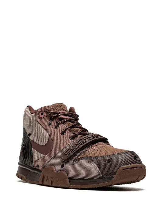 Nike X Travis Scott Air Trainer 1 Sp Coriander Sneakers floriamart.shop
