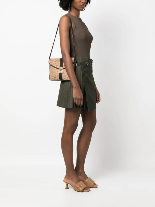 Pre-OwnedCeline Pre-Owned1970s pre-owned C Macadam shoulder bag