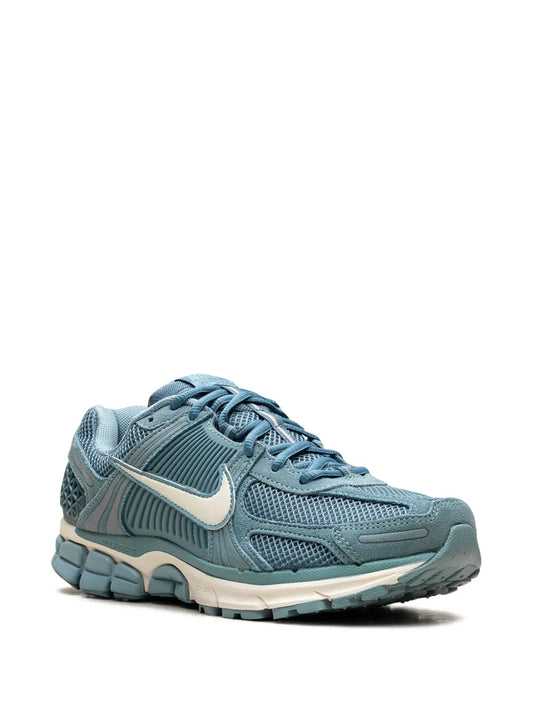 Nike Zoom Vomero 5 Sneakers floriamart.shop