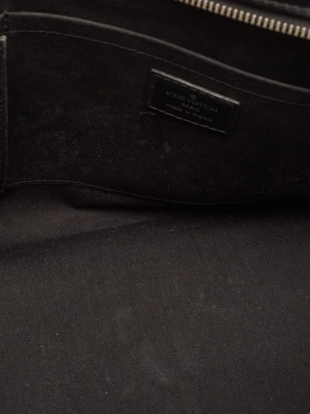 Pre-OwnedLouis Vuitton Pre-Ownedtextured leather bowler tote bag