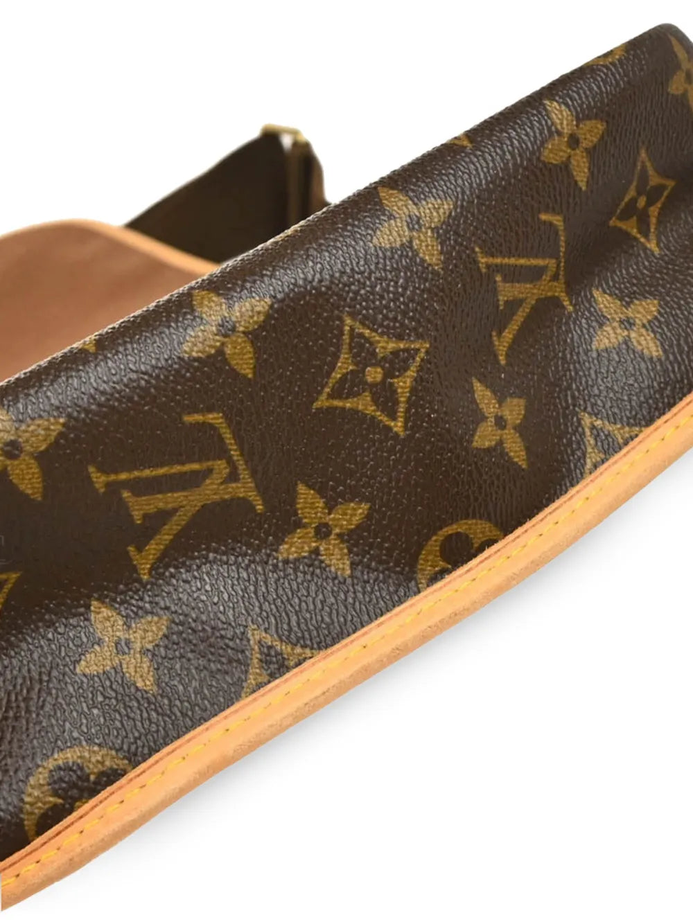Pre-OwnedLouis Vuitton Pre-Owned2006 Bosphore PM shoulder bag