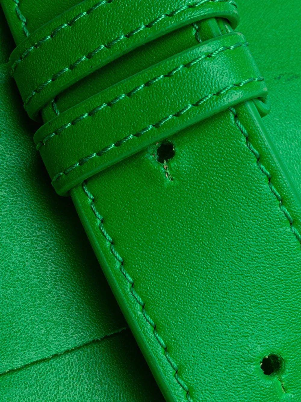 Pre-OwnedBottega Veneta Pre-Owned2012-2025 Mini Nappa Intrecciato Vertical Cassette crossbody bag