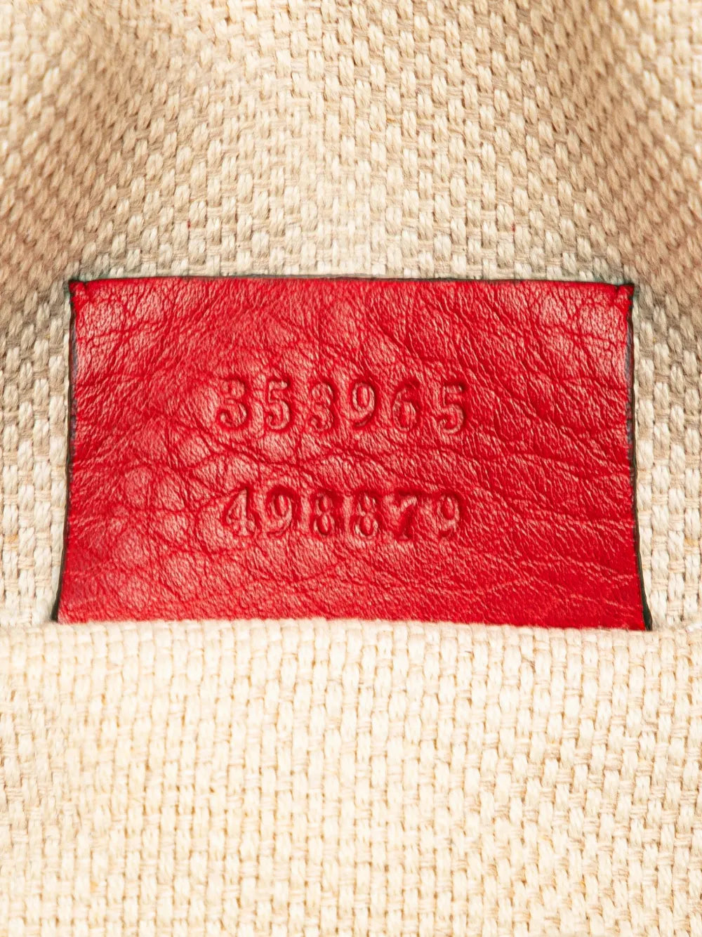 Pre-OwnedGucci Pre-Owned2016-2025 Mini Pebbled Calfskin Soho Chain crossbody bag
