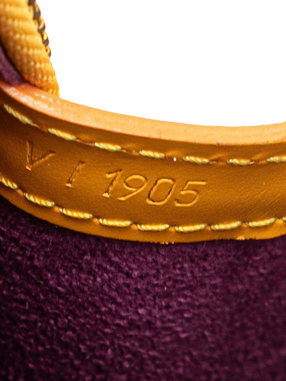 Pre-OwnedLouis Vuitton Pre-Owned1995 Epi Gobelins backpack