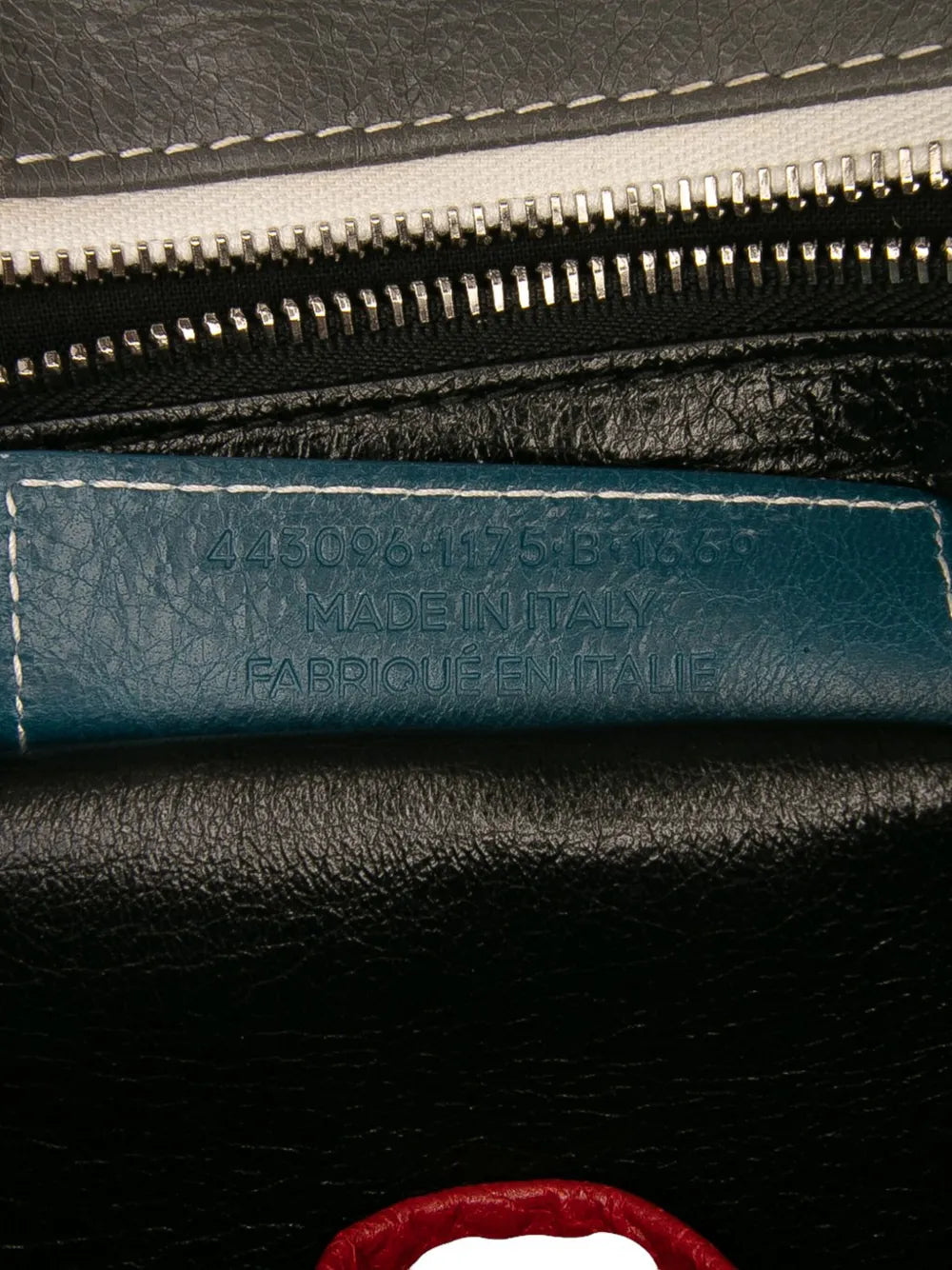 Pre-OwnedBalenciaga Pre-Owned2017 S Lambskin Bazar Shopper satchel
