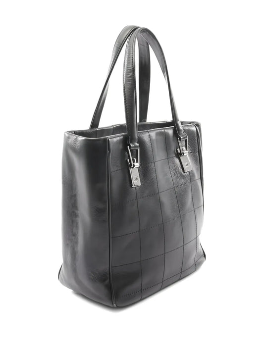 Pre-OwnedCHANEL Pre-Owned2003-2004 Chocolate Bar quilted tote bag