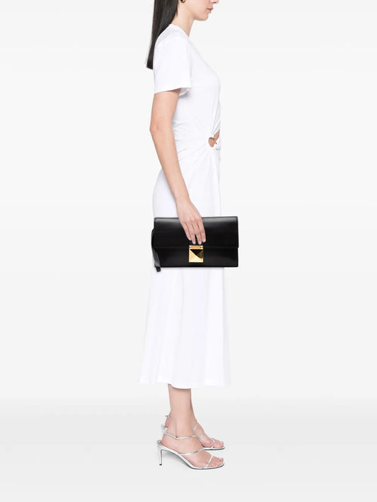 Pre-OwnedValentino Garavani Pre-Owned2000-2017 Calfskin Rockstud Wristlet clutch bag floriamart.shop