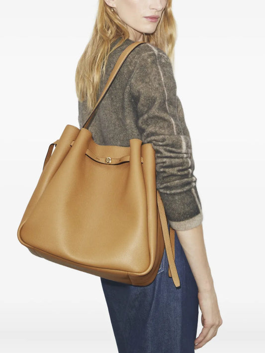 New SeasonTory Burchlarge Romy shoulder bag