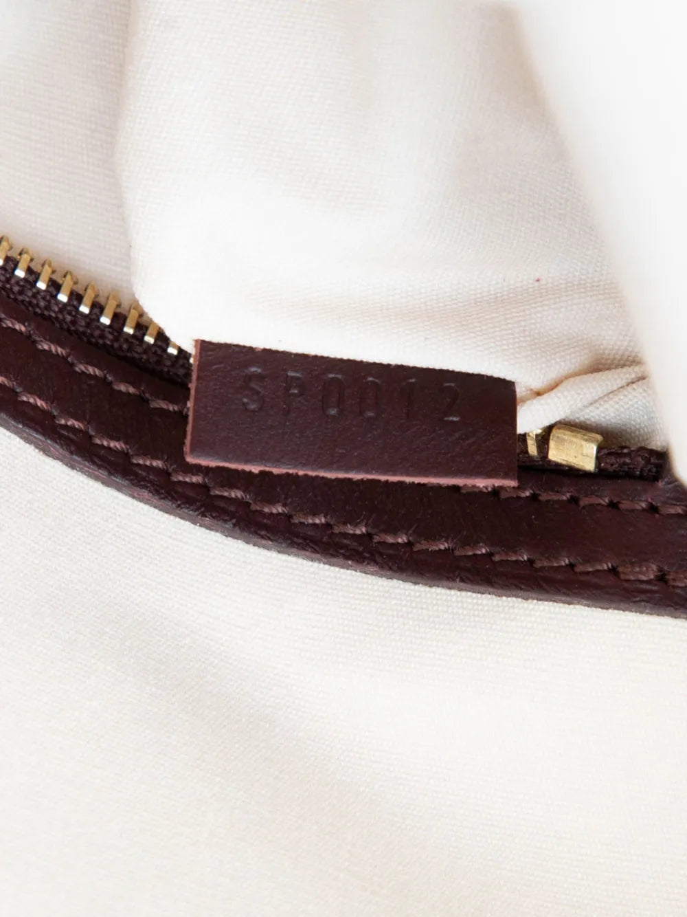 Pre-OwnedLouis Vuitton Pre-Owned2002 Monogram Mini Lin Francoise satchel