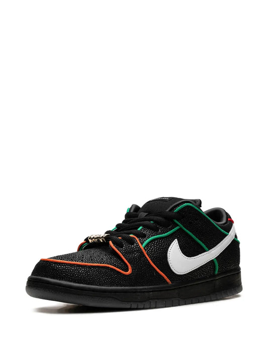 Nike X Bronx Girls Skate Sb Dunk Low Sneakers floriamart.shop