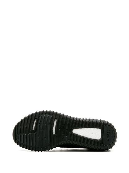 adidas Yeezy Boost 350 In Pirate Black Sneakers
