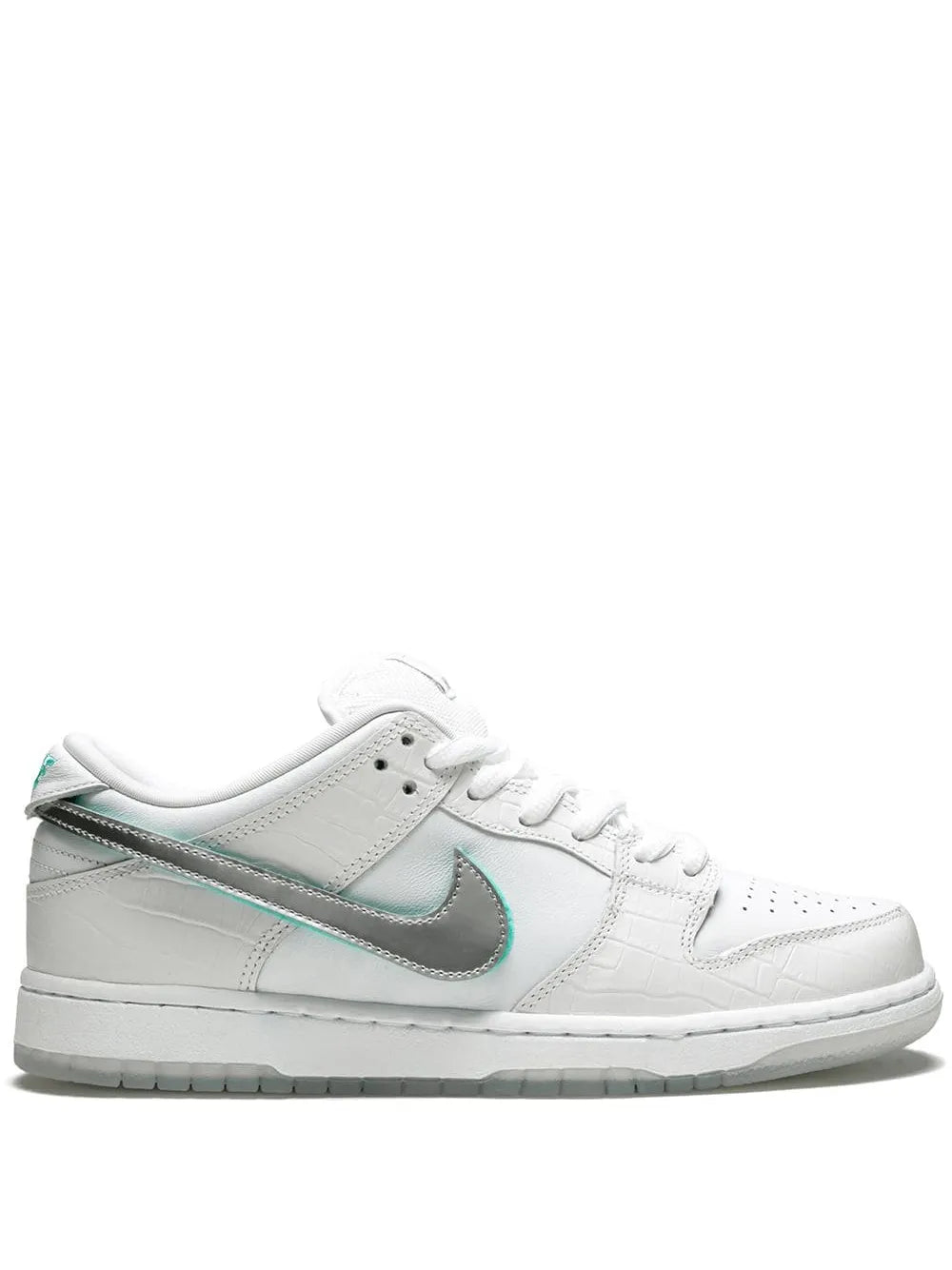 Nike X Diamond Supply Co. Sb Dunk Low Pro Og Qs White Sneakers floriamart.shop