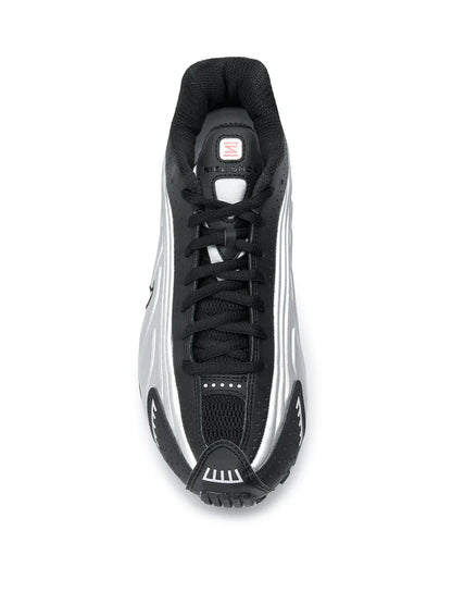 Nike Shox R4 Black/Metallic Silver Sneakers floriamart.shop