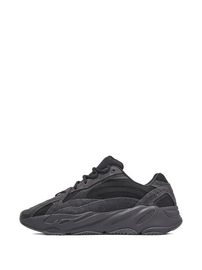 adidas Yeezy Boost 700 V2 Vanta Sneakers