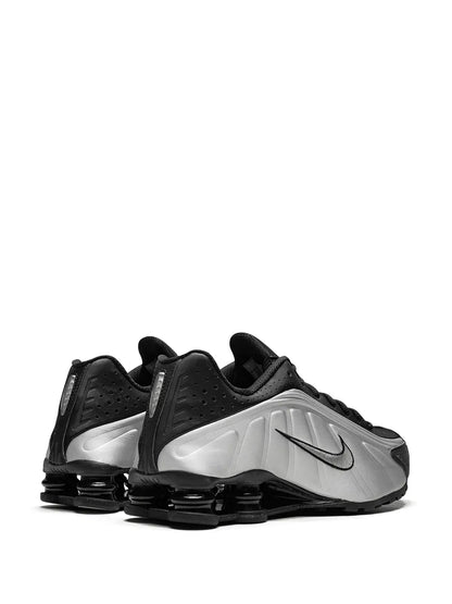 Nike Shox R4 Sneakers floriamart.shop