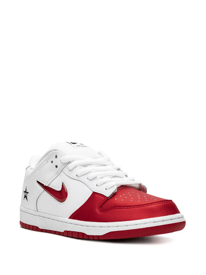 Nike X Supreme Sb Dunk Low Jewel Swoosh Red/White Sneakers floriamart.shop