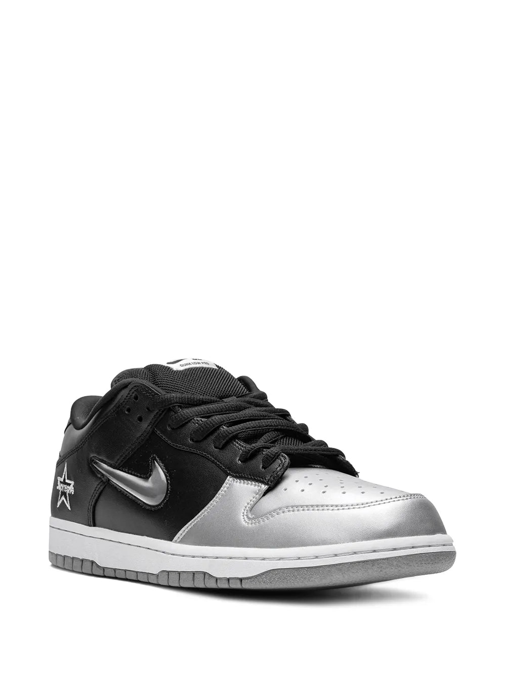 Nike X Supreme Sb Dunk Low Og Qs Jewel Swoosh Silver/Black Sneakers floriamart.shop
