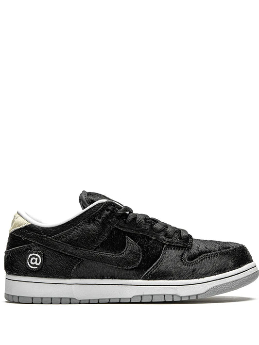 Nike X Medicom Toy Sb Dunk Low Be@Rbrick Sneakers floriamart.shop