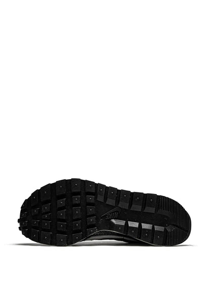 Nike X Sacai Vaporwaffle Black White Sneakers floriamart.shop
