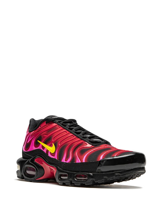 Nike X Supreme Air Max Plus Tn Black/Red Sneakers floriamart.shop