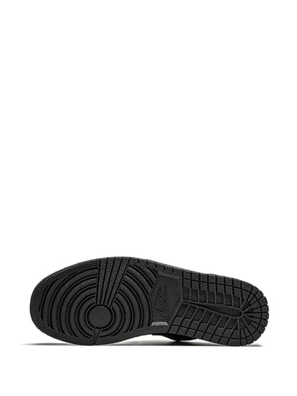 Air Jordan 1 Low Triple Black Sneakers