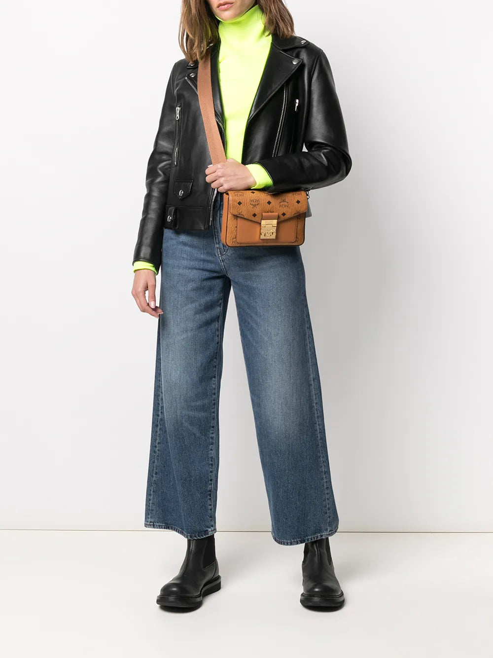 New SeasonMCMPatricia crossbody bag