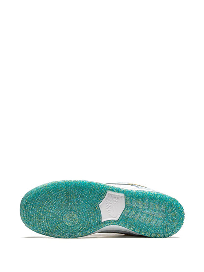 Nike X Sean Cliver Sb Dunk Low Holiday Special Sneakers floriamart.shop