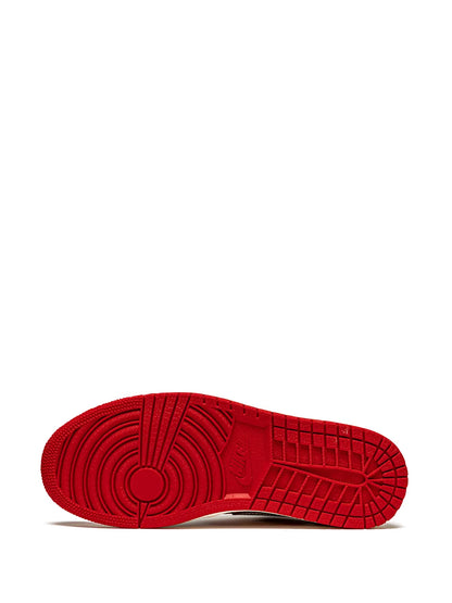 Air Jordan 1 Low Se Spades Sneakers
