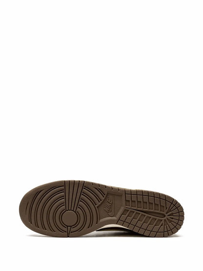 Nike X Undefeated Dunk Low Sp Canteen Sneakers floriamart.shop