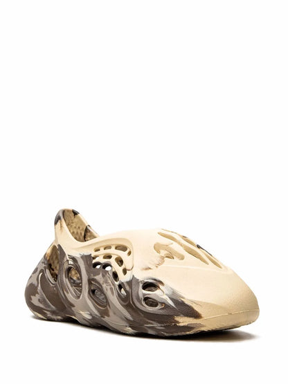 adidas Yeezy Foam Runner Mx Cream Sneakers