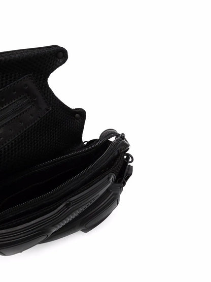 Innerraumpanelled-detail shoulder bag