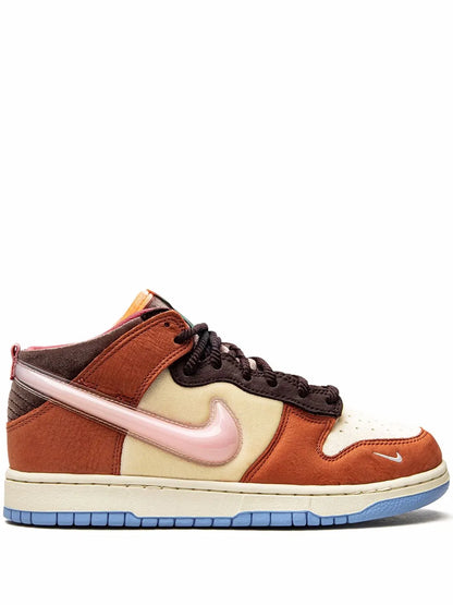 Nike X Social Status Dunk Mid Chocolate Milk Sneakers floriamart.shop