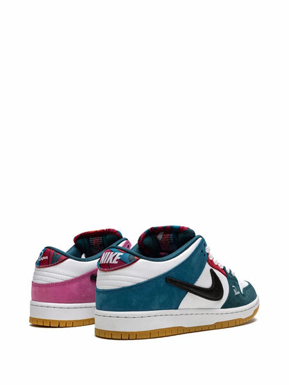 Nike X Parra Dunk Sb Low Pro Qs Friends & Family Sneakers floriamart.shop