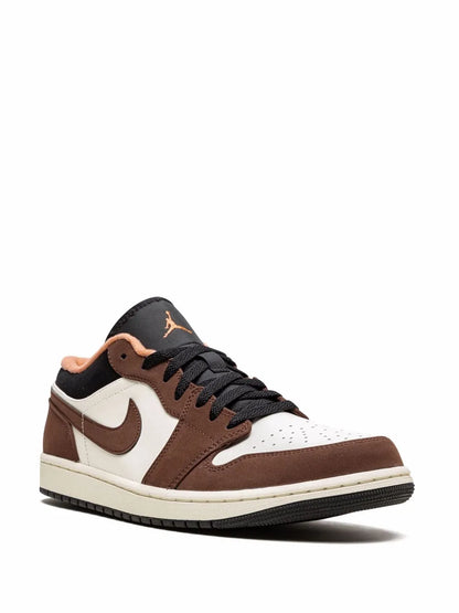 Air Jordan 1 Low Mocha Sneakers