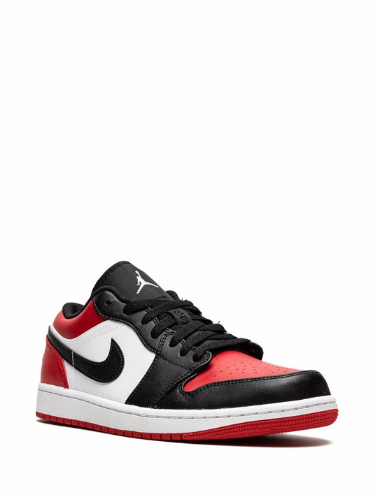 Air Jordan 1 Low Bred Toe Sneakers