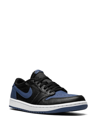 Air Jordan 1 Low Mystic Navy Sneakers