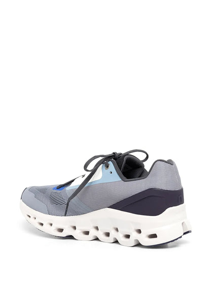 On Running Cloudstratus Running Sneakers floriamart.shop