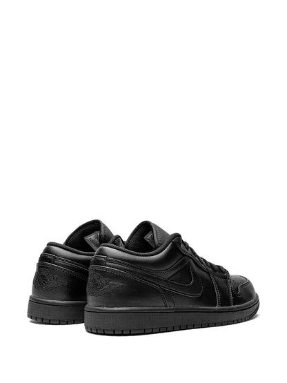 Air Jordan 1 Low Triple Black Sneakers