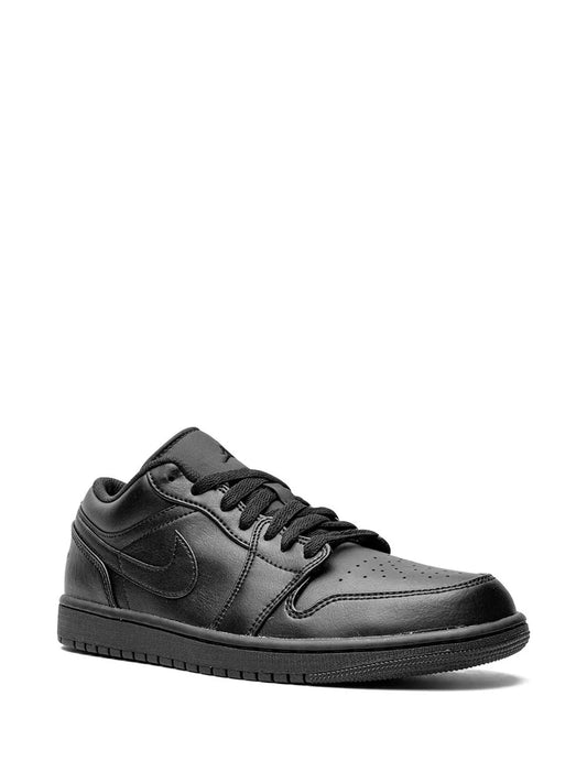 Air Jordan 1 Low Triple Black Sneakers