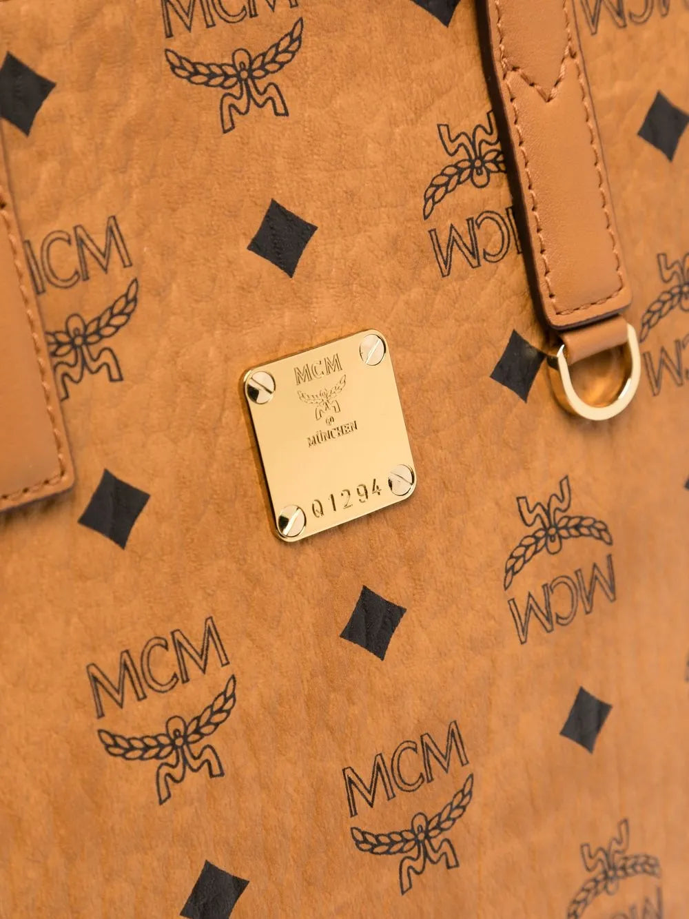 MCMSmall Aren tote bag