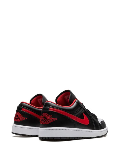 Air Jordan 1 Low White Toe Sneakers