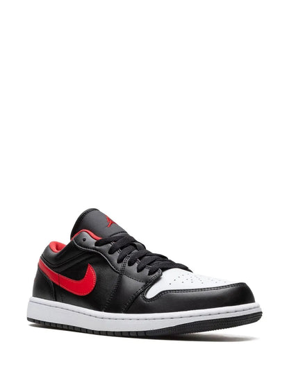 Air Jordan 1 Low White Toe Sneakers