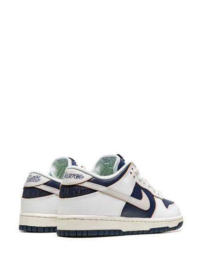 Nike X Huf Sb Dunk Low Nyc Sneakers floriamart.shop