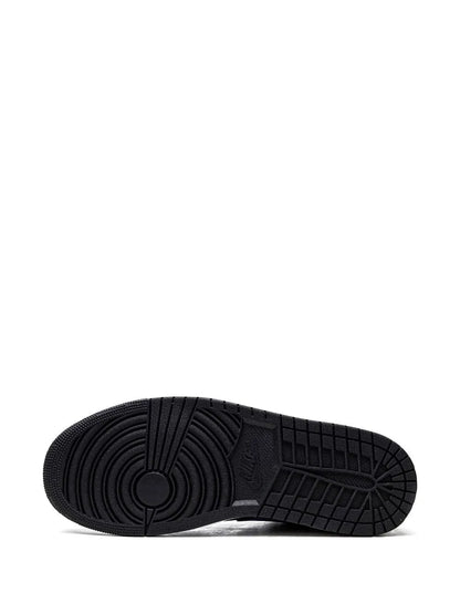 Air Jordan 1 Low Dark Concord Sneakers