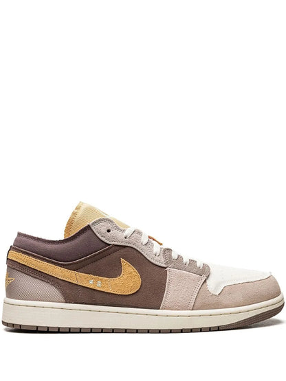Air Jordan 1 Low Se Craft Taupe Haze Sneakers