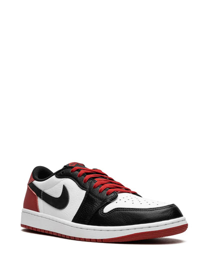 Air Jordan 1 Low Og Black Toe Sneakers