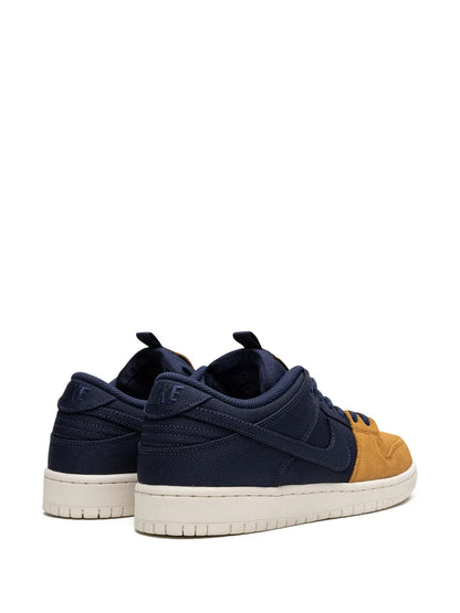 Nike Sb Dunk Low Midnight Navy/Desert Ochre Sneakers floriamart.shop