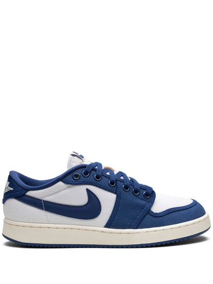 Air Jordan 1 Ko Low Kentucky Sneakers