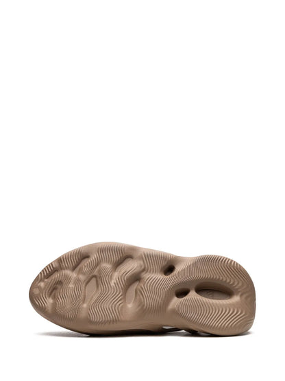 adidas Yeezy Foam Runner Clay Taupe Sneakers